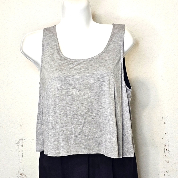 Splendid Gray and Black Layered Dress - Picture 2 of 8